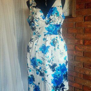 Bisou Bisou Sleeveless Floral Dress - Size 10